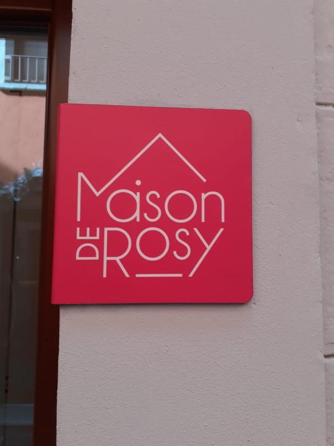 Chambres D'Hotel A Rosy Aosta Exterior photo