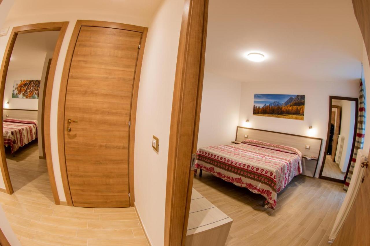 Chambres D'Hotel A Rosy Aosta Exterior photo