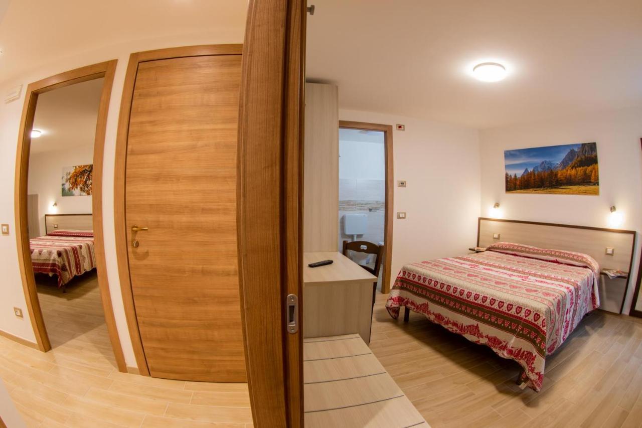 Chambres D'Hotel A Rosy Aosta Exterior photo